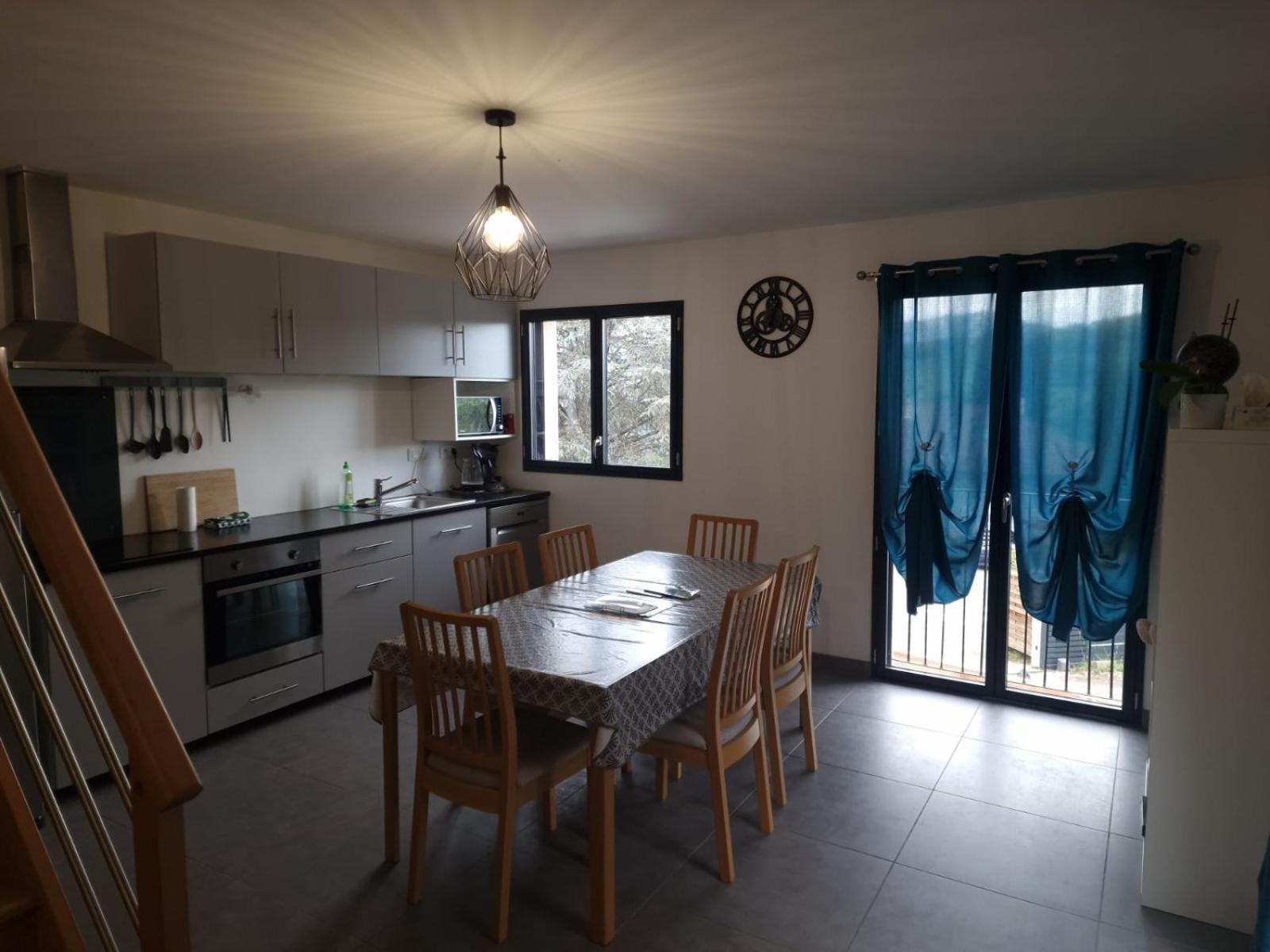 Appartement Rez De Jardin Saint-Martin-dʼUriage エクステリア 写真